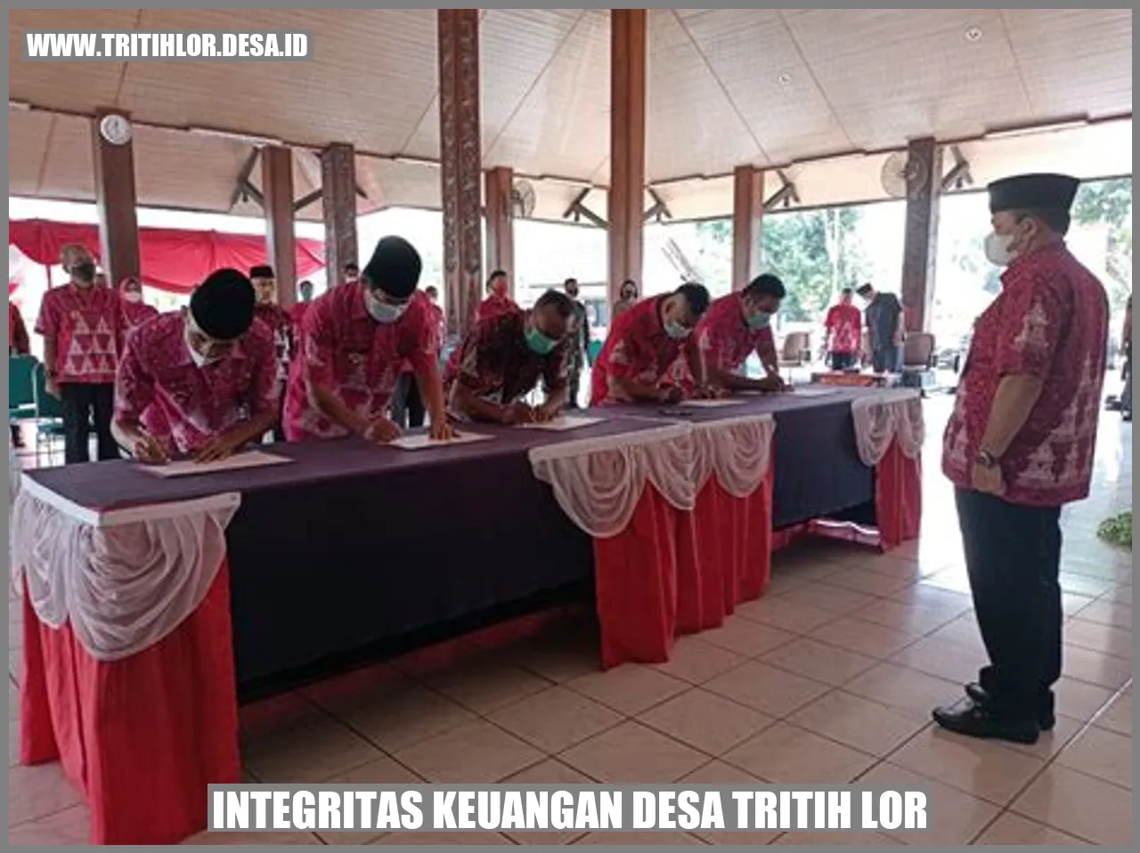 Transparansi Keuangan Desa Tritih Lor