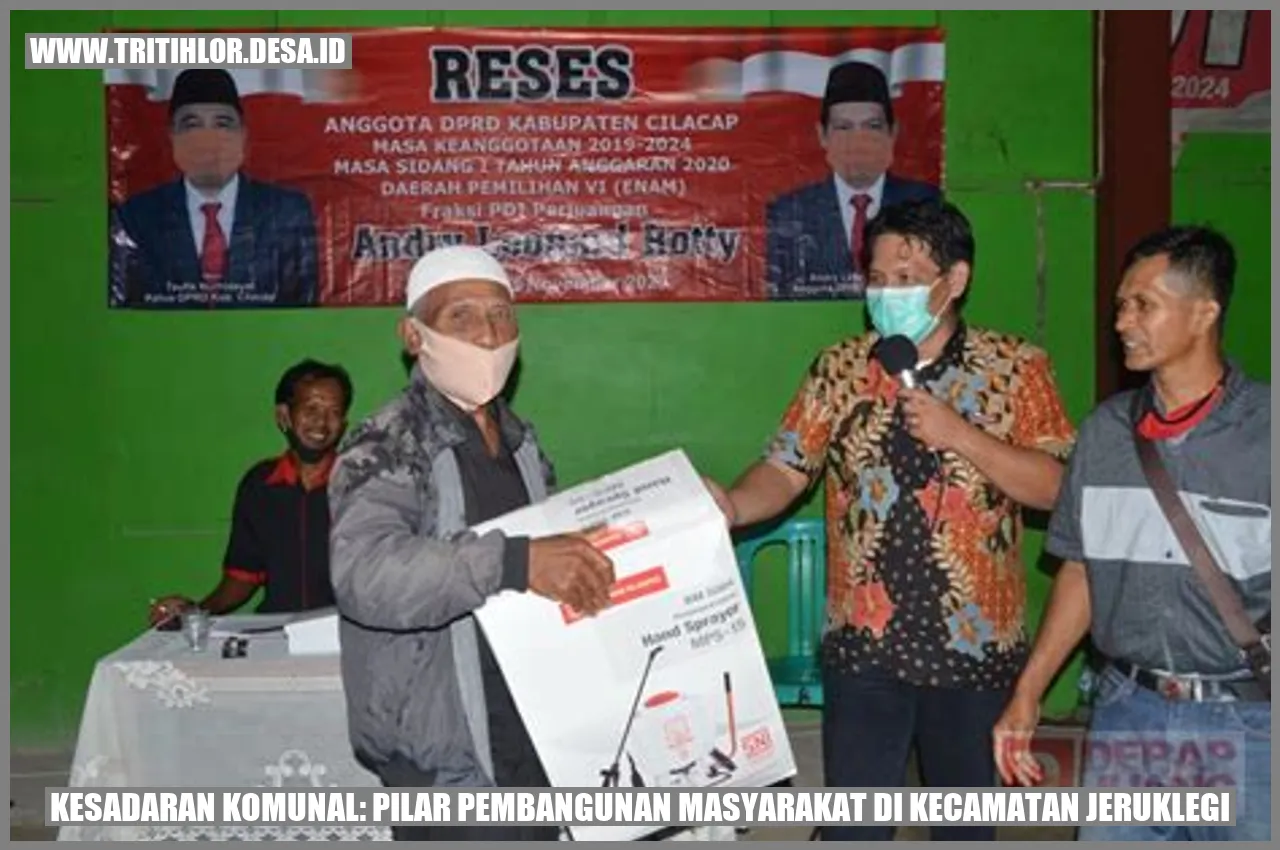 Gambar Kesadaran Komunal: Pilar Pembangunan Masyarakat di Kecamatan Jeruklegi