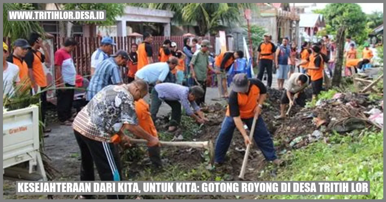 Gotong Royong di Desa Tritih Lor
