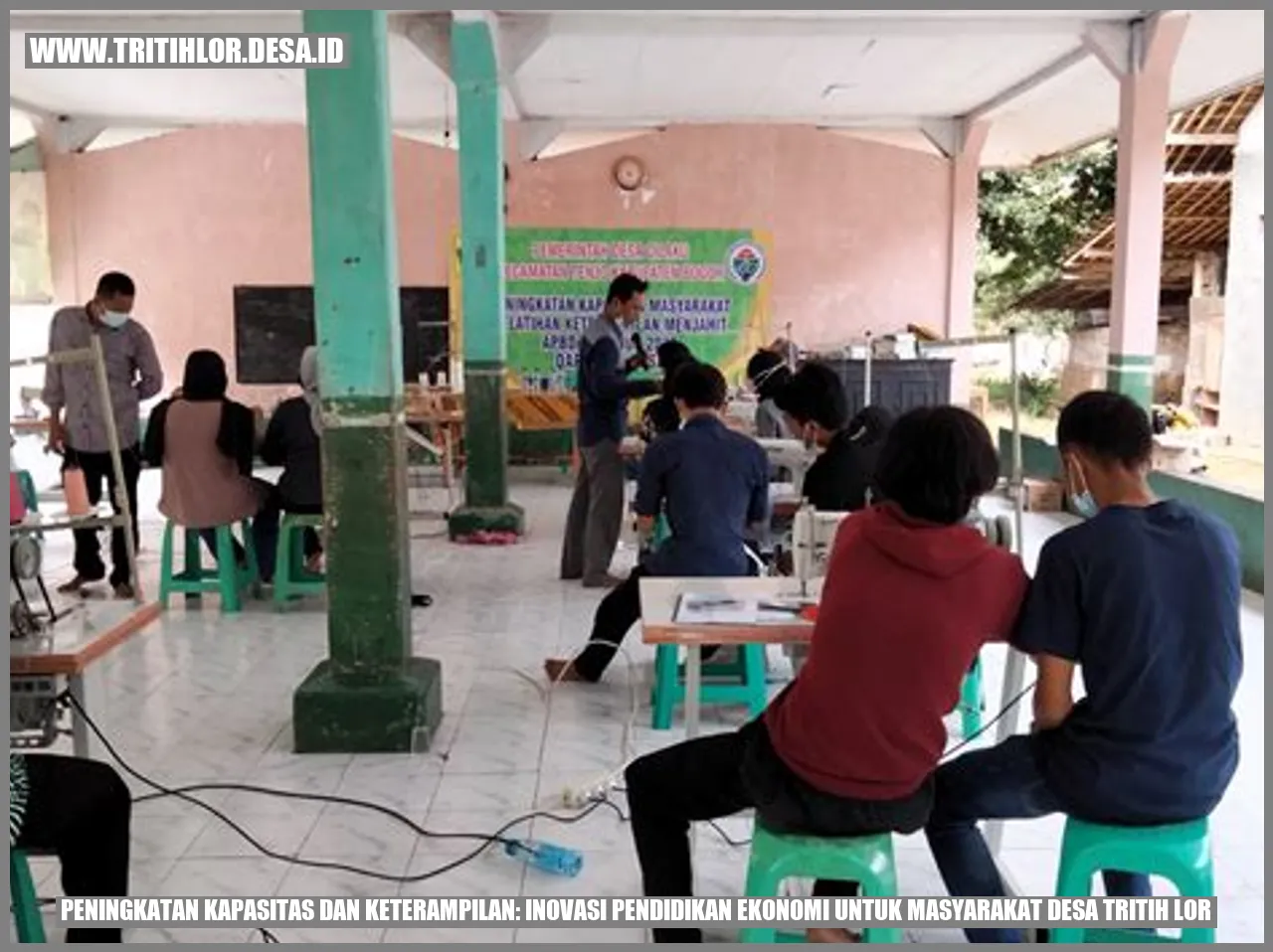 Peningkatan Kapasitas dan Keterampilan: Inovasi Pendidikan Ekonomi untuk Masyarakat Desa Tritih Lor